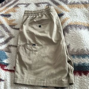 Men’s Nike SB dri-fit Khaki Shorts